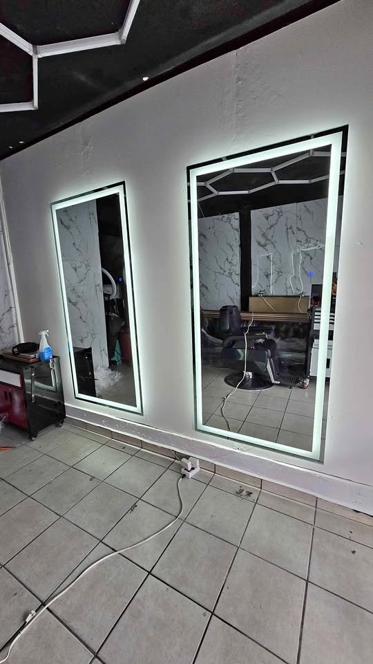 Espejos personalizados con luz LED en Aguascalientes