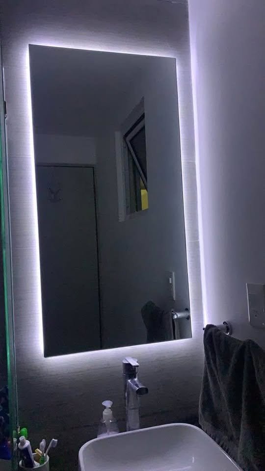 Fabricación de espejos LED en Aguascalientes